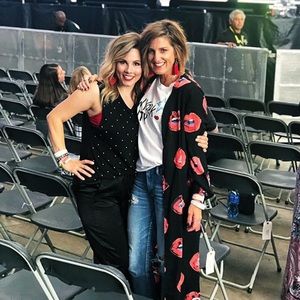 Buddy Love red lip kimono S/M